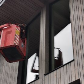 Steiger für Glasreinigung